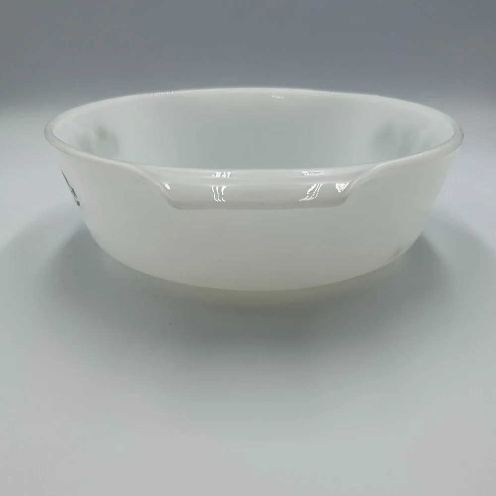 Vintage Anchor Hocking Fire King #437 Meadow Green 1-1/2 qt Casserole Dish USA